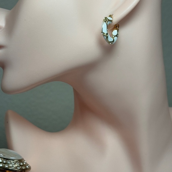 Elegant Gold and White Statement Earrings With Zirconia 💫 - Picture 6 of 8